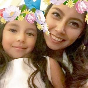 Meet your Posher, Alondra